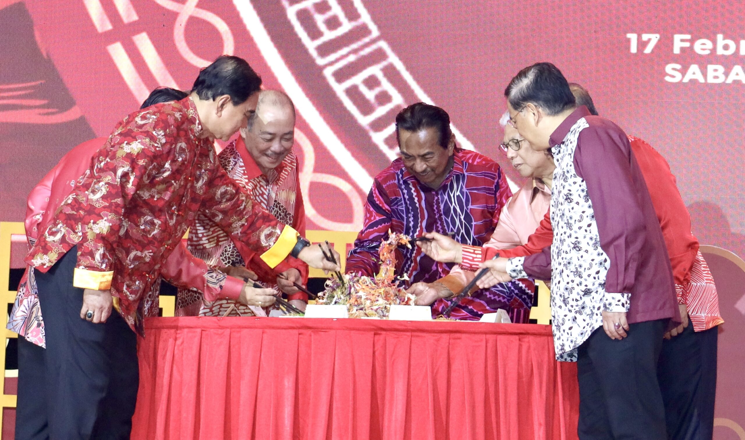 Lebih 10,000 orang hadiri Rumah Terbuka Tahun Baharu Cina negeri