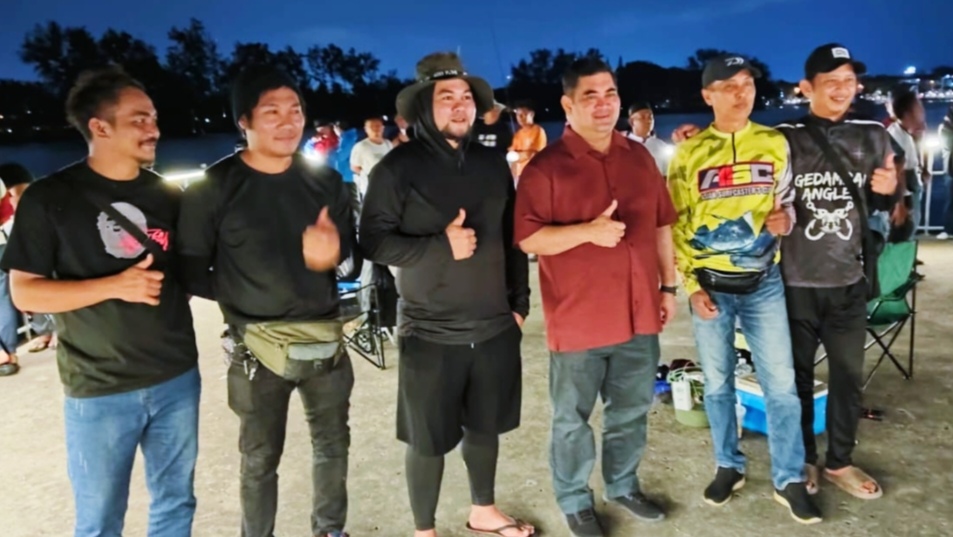 Tingkat perpaduan, jana idea ekonomi melalui aktiviti riadah – Shahelmey