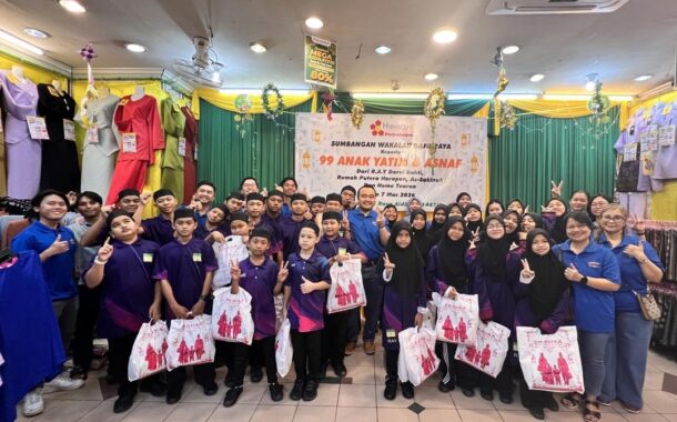 Hibiscus Malaysia staff spread Raya joy to underprivileged children