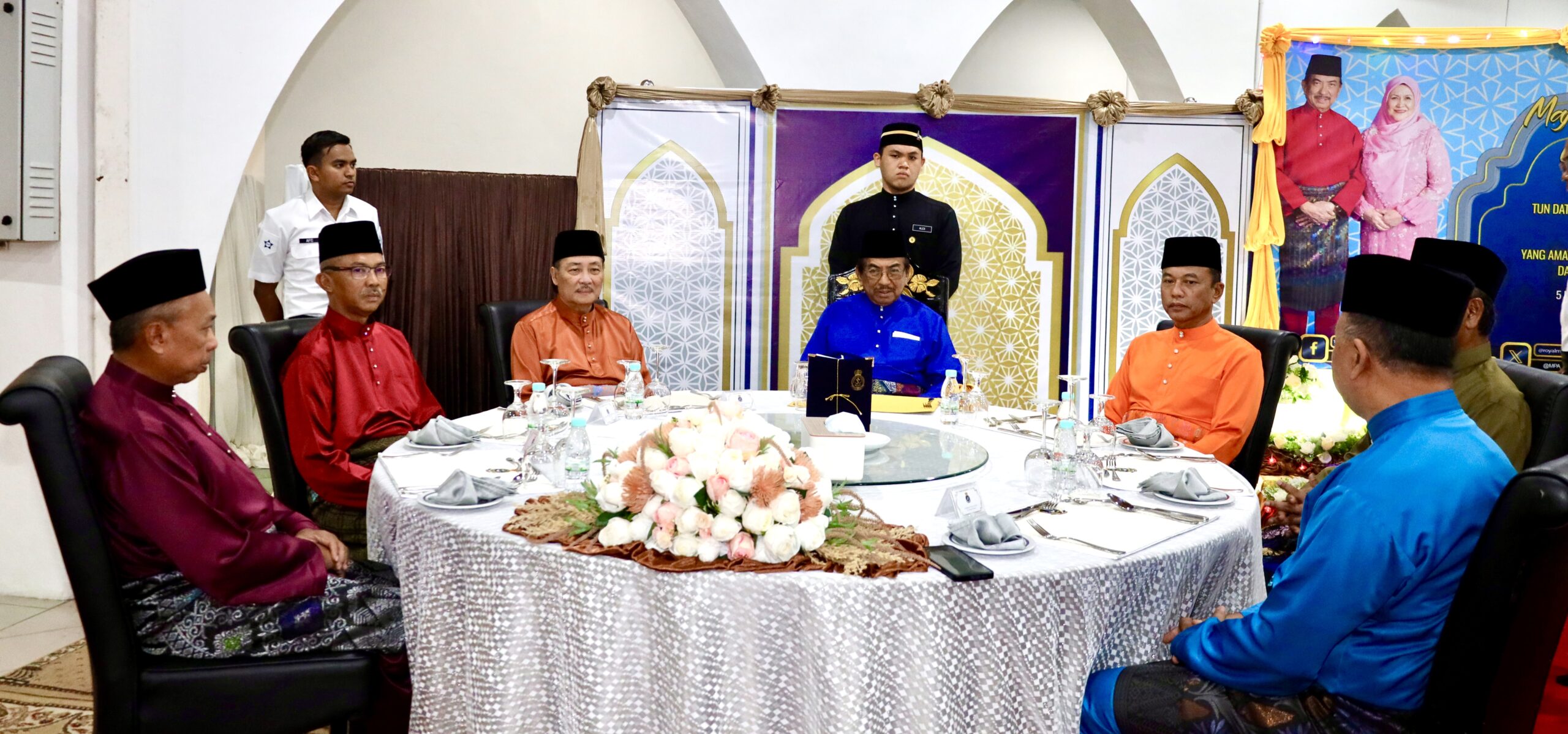 TYT, KM santuni warga TLDM