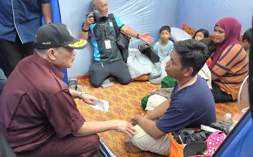 KM turun padang, serah bantuan khas kepada mangsa kebakaran Kg Bahagia