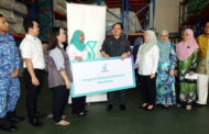 Contributions for Kampung Bahagia fire victims continue to pour in