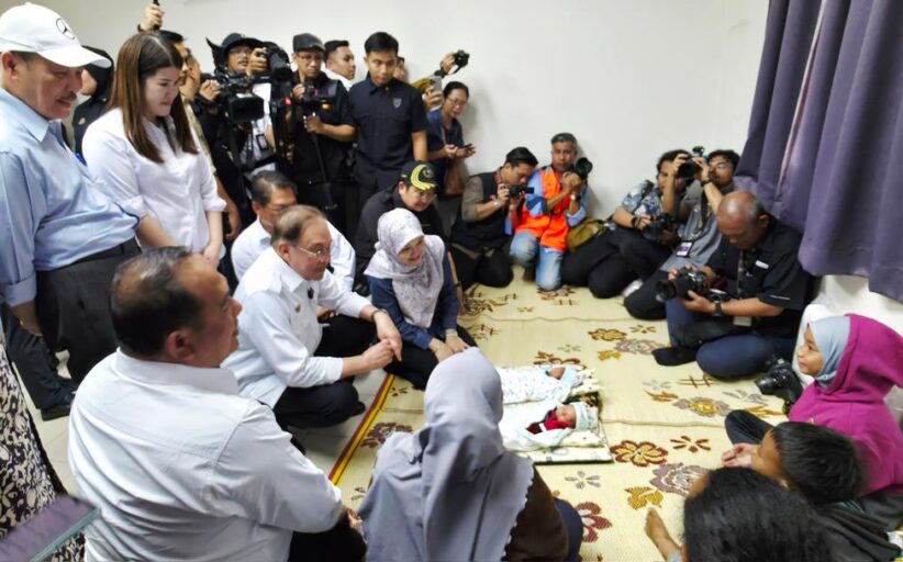 KM iringi PM santuni mangsa kebakaran Kg. Bahagia