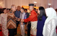 Chief Minister celebrates Aidilfitri with Sabah media