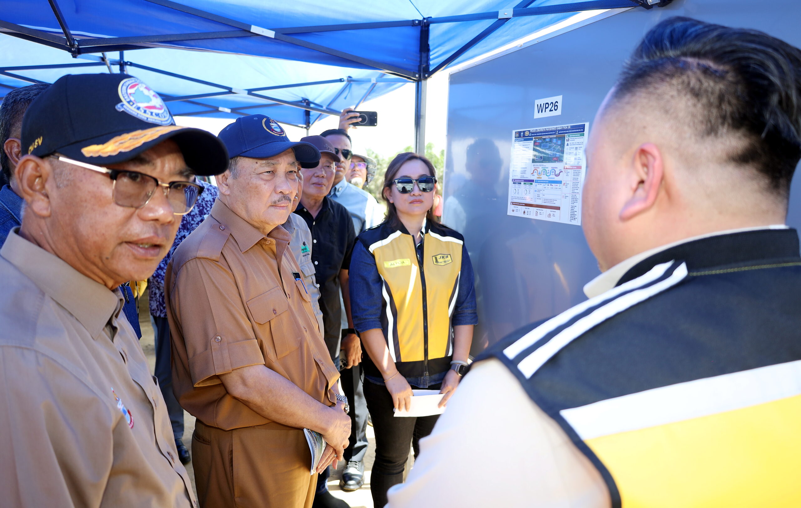 Hajiji inspects Pan Borneo progress
