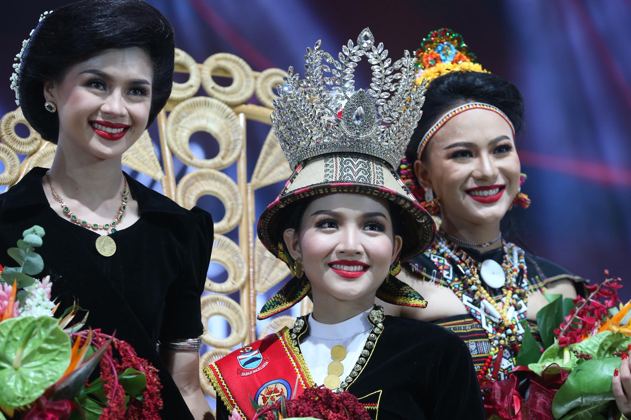 Gelvia Vanessa dinobat Unduk Ngadau Kaamatan 2026