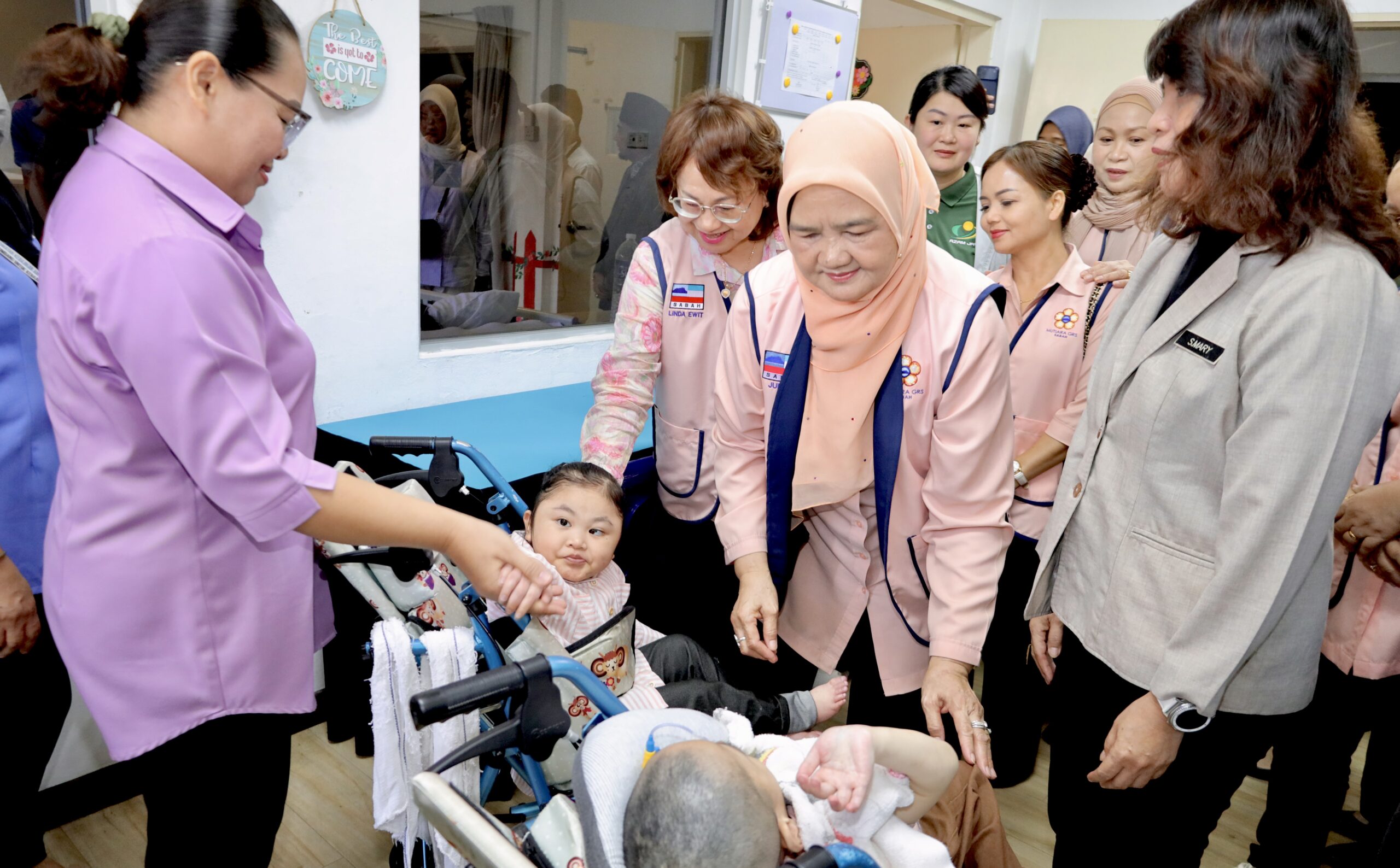 Juliah santuni golongan memerlukan melalui Ziarah Amal MUTIARA GRS