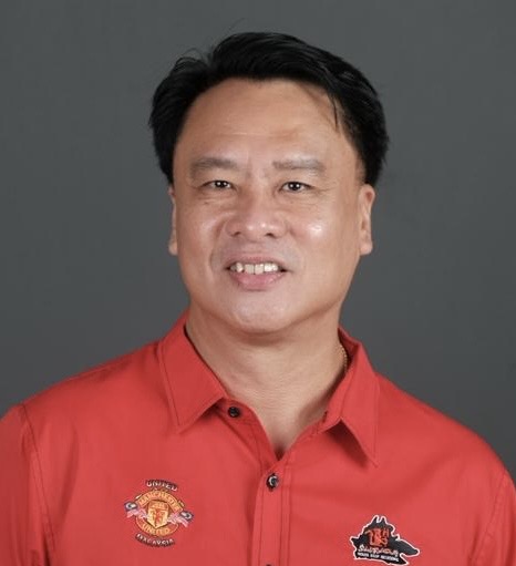 10 lucky fans to win Old Trafford trips