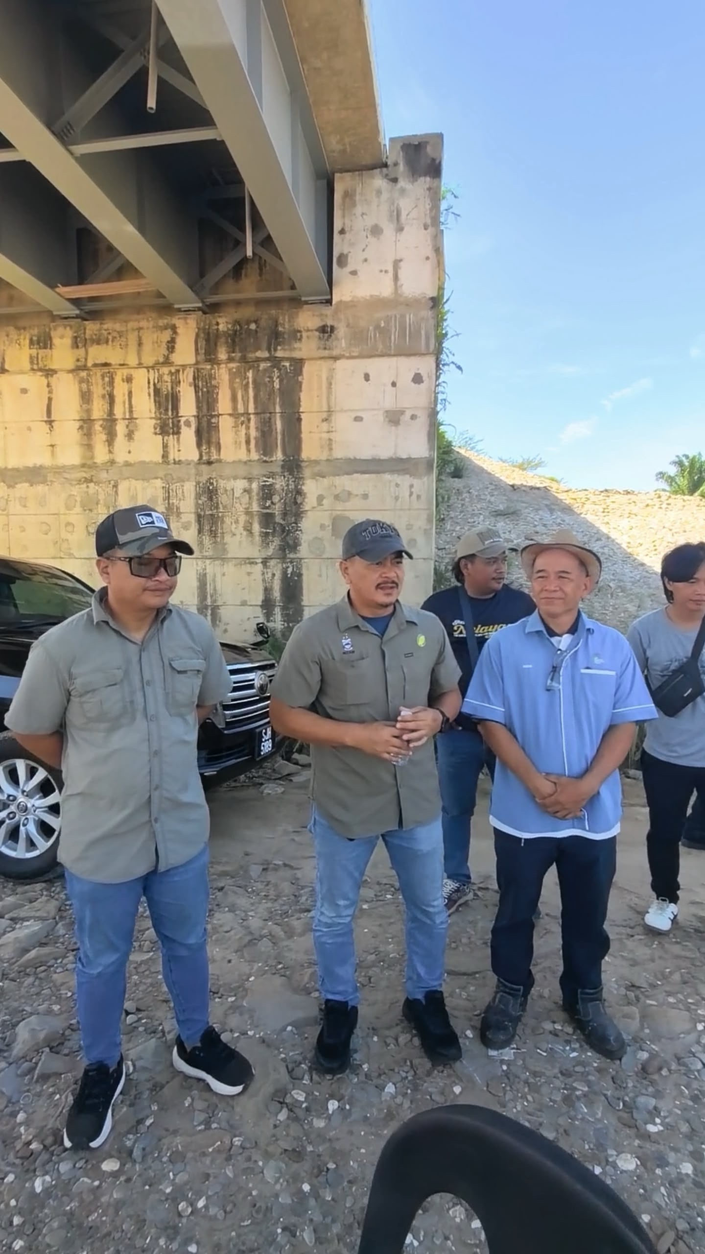 Benih siakap, udang galah dilepaskan di Sungai Padas