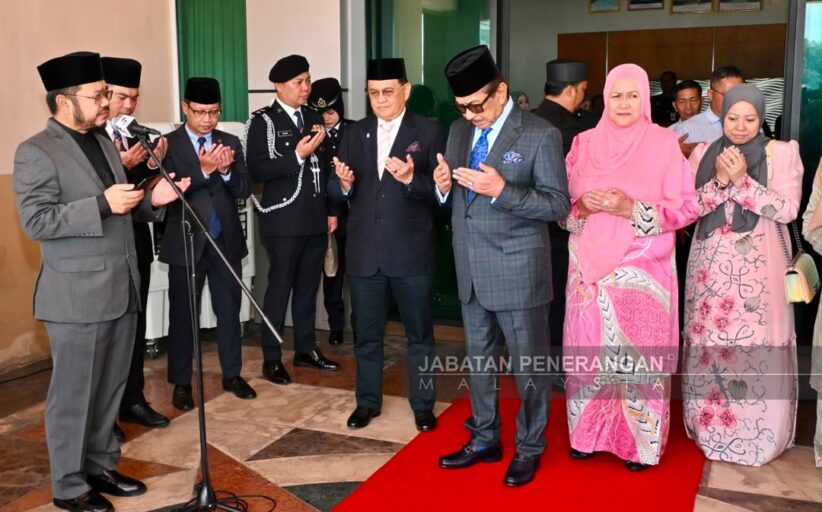 Tun Musa berangkat ke Brunei Darussalam