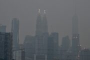 Jerebu rentas sempadan landa Singapura, cecah Selatan Vietnam