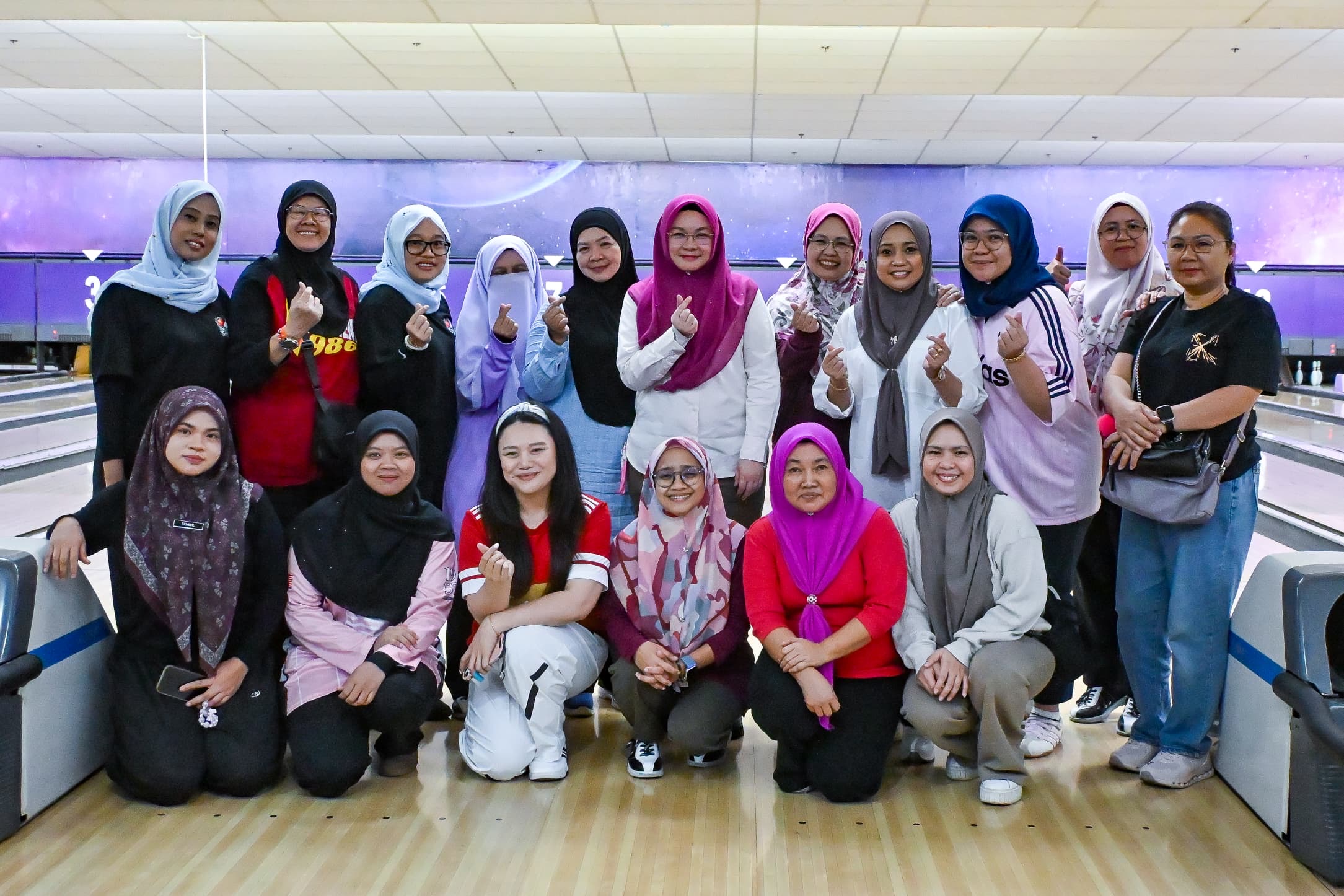 Santai bowling Wanita Gagasan Rakyat kukuh silaturahim