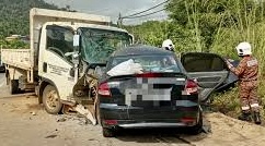 Empat maut kereta dan lori bertembung di Telupid