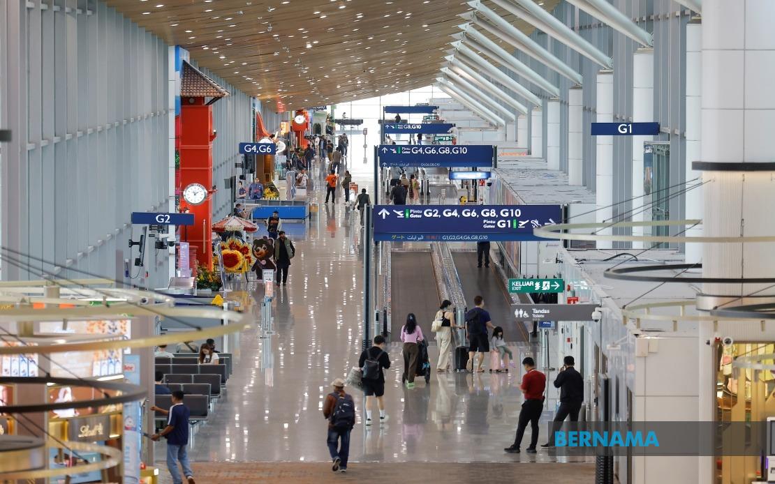 Lelaki warga asing ganggu penumpang di KLIA Terminal 1 disyaki kurang siuman