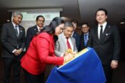 Pusat Kerjasama WHO bagi Malaria Zoonotik di UMS satu pencapaian penting bagi Sabah - KM