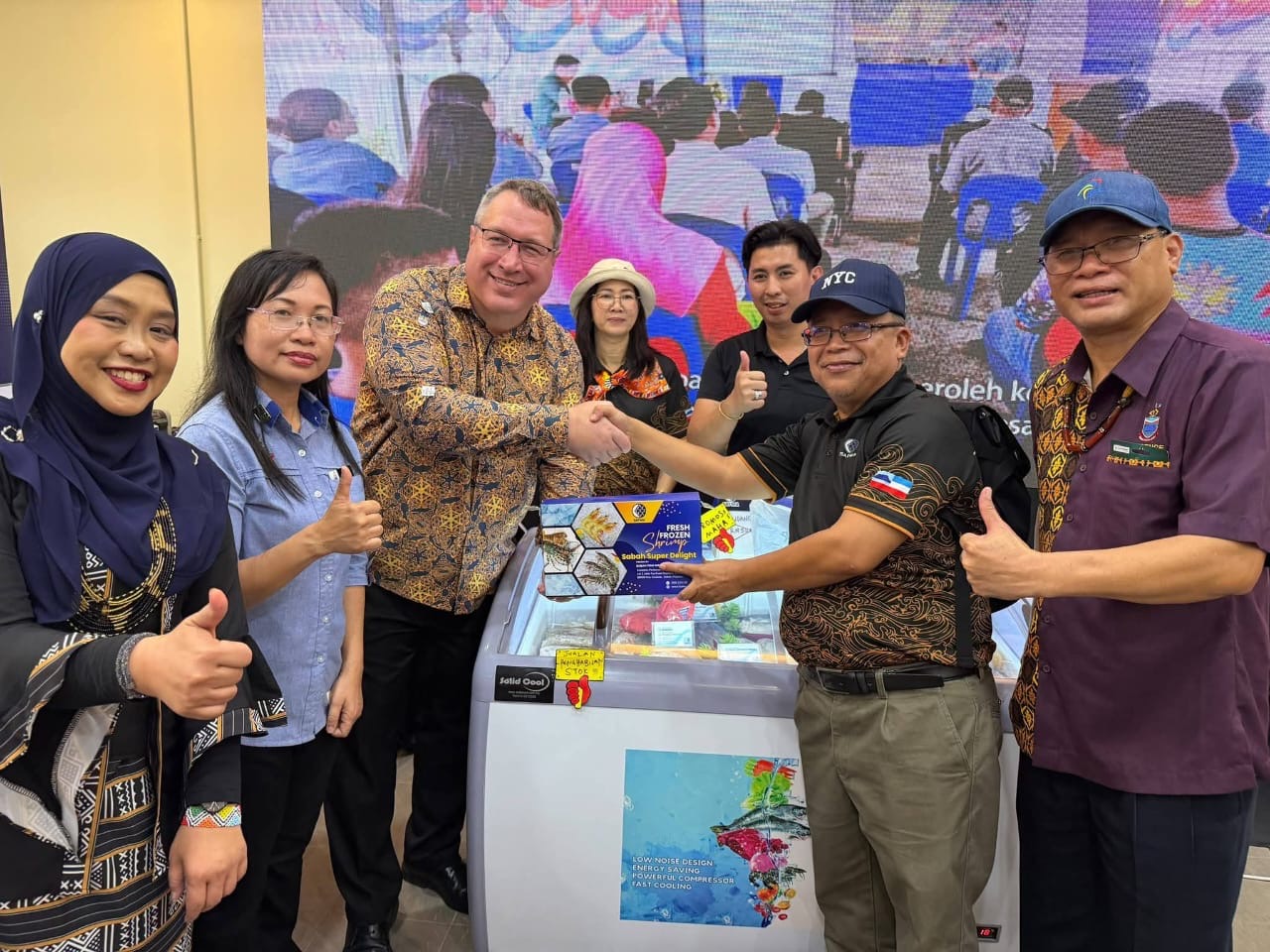 Duta AS kunjungi gerai SAFMA di MAHA 2026
