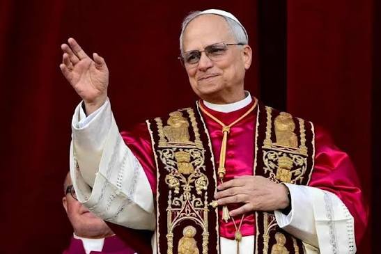 Pope Leo XIV greets crowds in St Peter’s Square after lung surgery